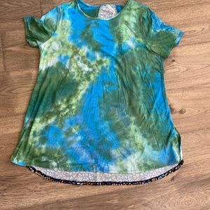 Tie-dye floral tunic